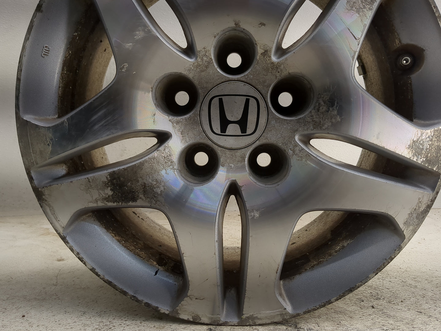2007-2010 Honda Odyssey Oem Wheel Rim 1374722 - Oemusedautoparts1.com