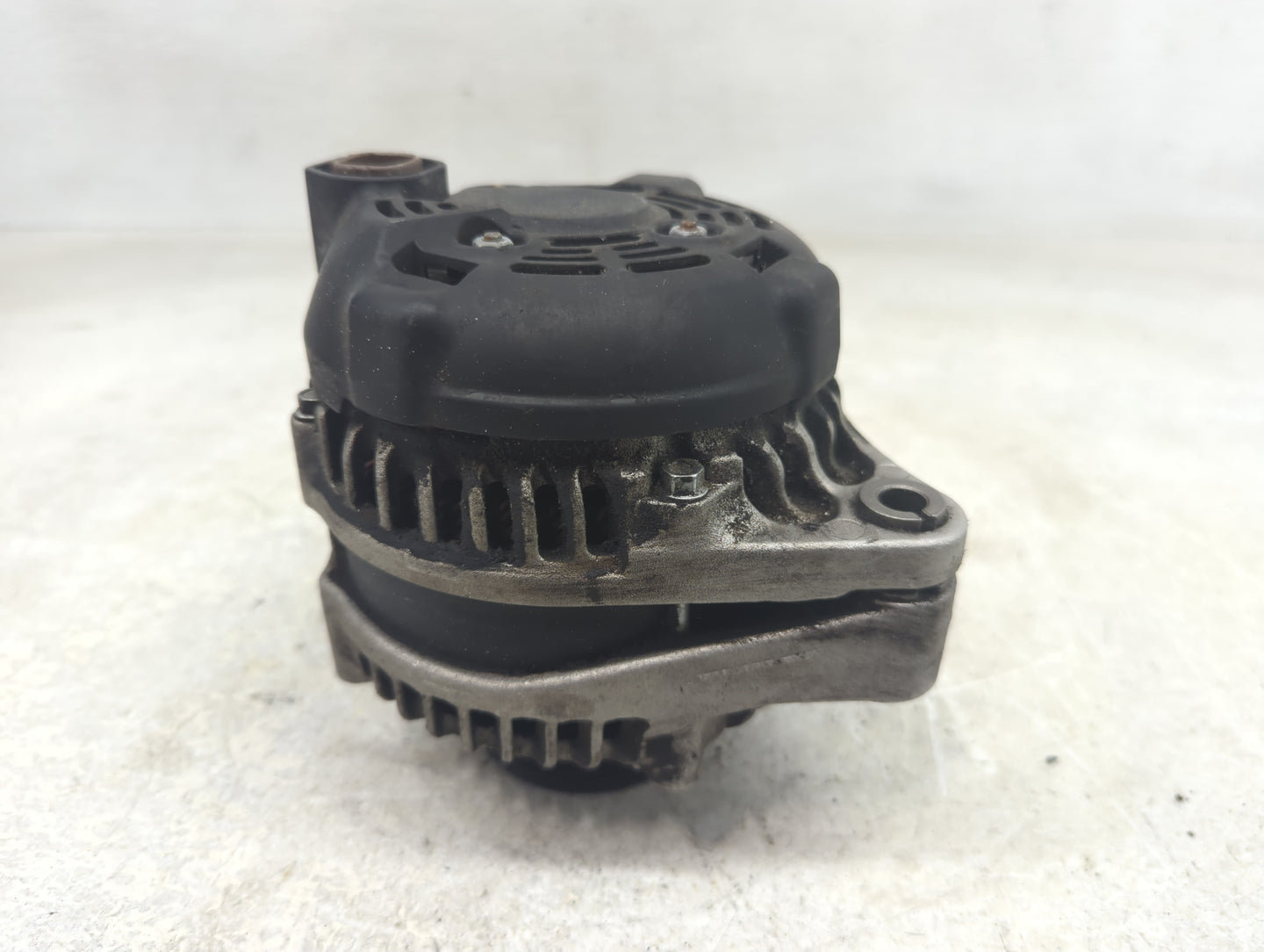 2007 Honda Odyssey Alternator Replacement Generator Charging Assembly Engine OEM P/N:60891D Fits Fits 2005 2006 2008 2009 OE
