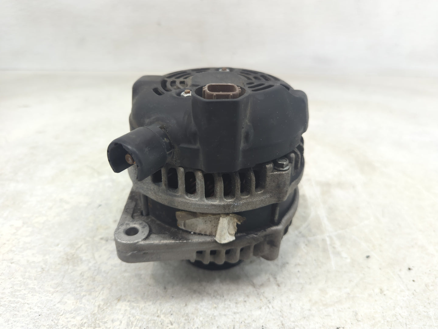 2007 Honda Odyssey Alternator Replacement Generator Charging Assembly Engine OEM P/N:60891D Fits Fits 2005 2006 2008 2009 OE