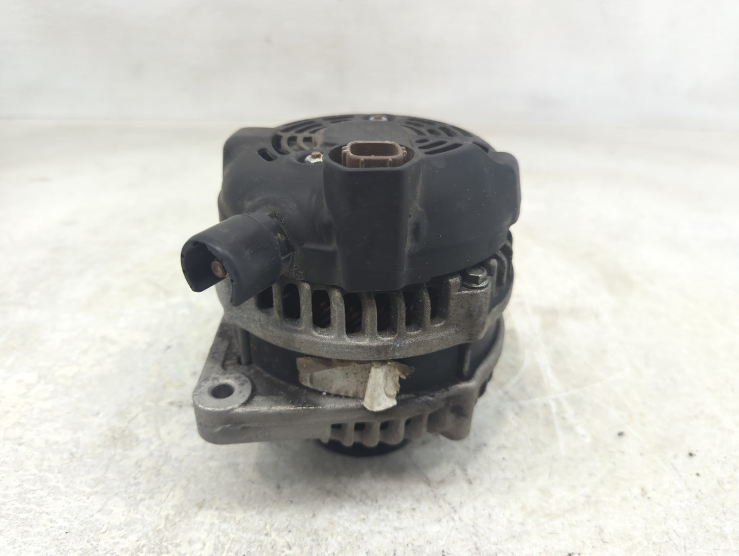 2007 Honda Odyssey Alternator Replacement Generator Charging Assembly Engine OEM P/N:60891D Fits Fits 2005 2006 2008 2009 OE
