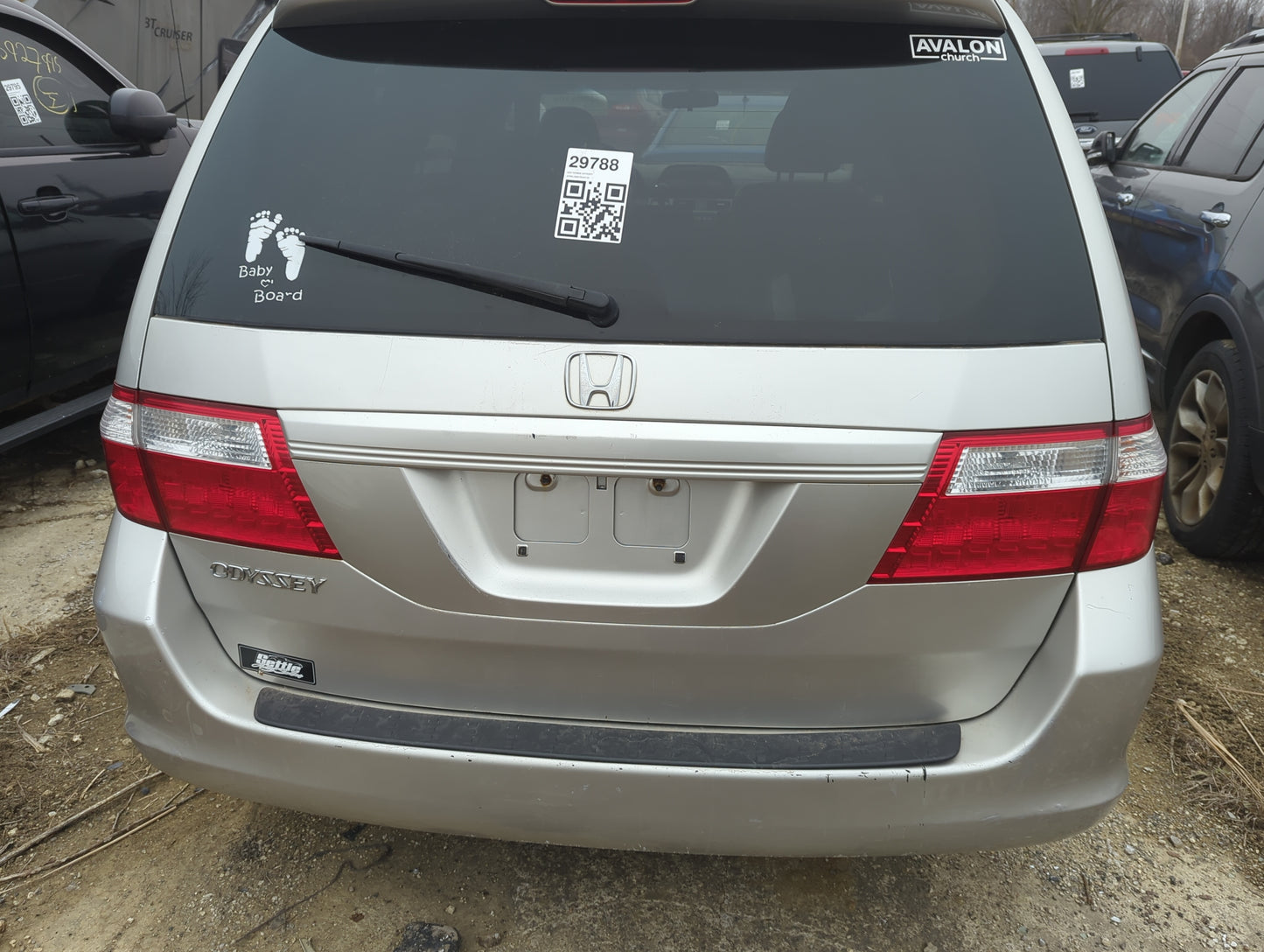 2005-2007 Honda Odyssey Trunk/decklid/hatch/tailgate Oem - Oemusedautoparts1.com
