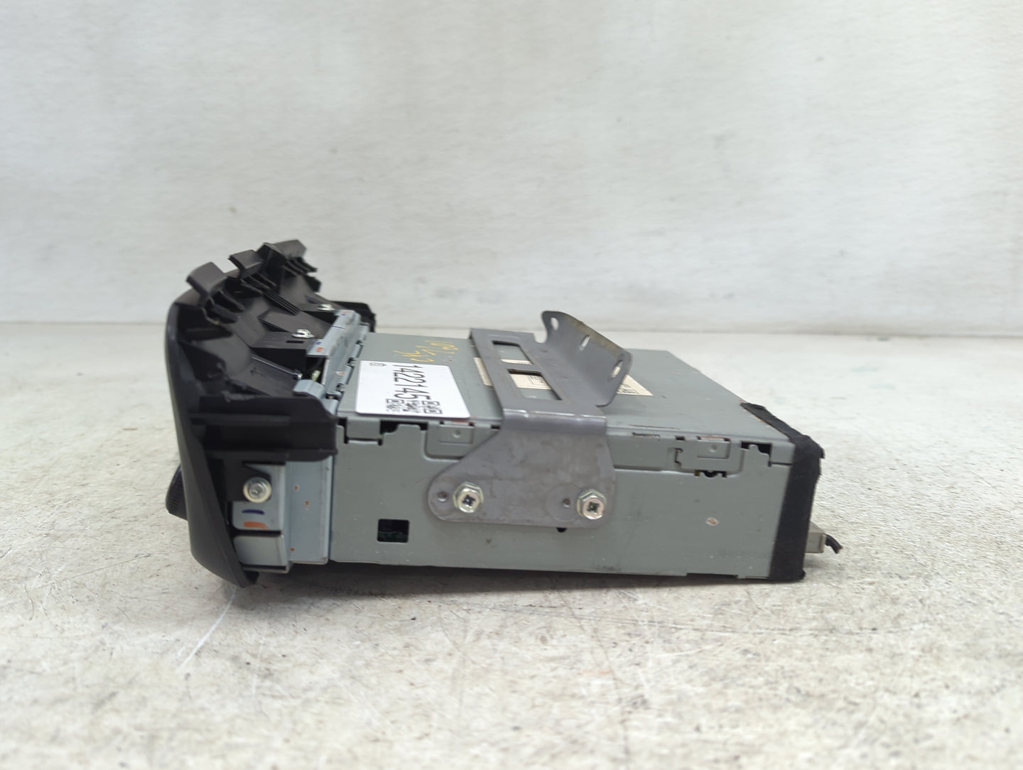 2005-2010 Honda Odyssey Radio AM FM Cd Player Receiver Replacement Fits Fits 2005 2006 2007 2008 2009 2010 OEM Used Auto Par