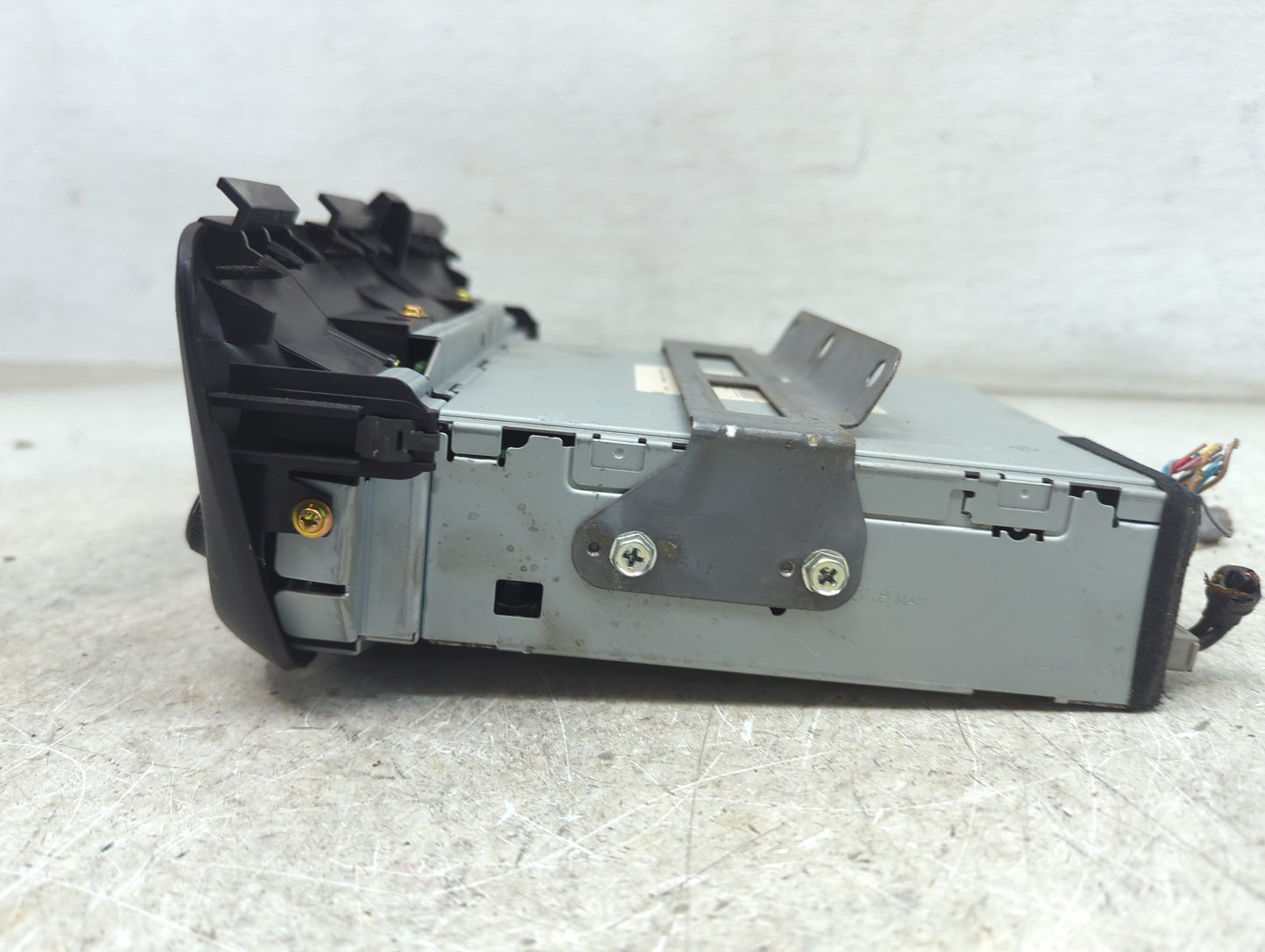 2005-2010 Honda Odyssey Radio AM FM Cd Player Receiver Replacement P/N:39100-SHJ-A800 M20414221 Fits OEM Used Auto Parts - O