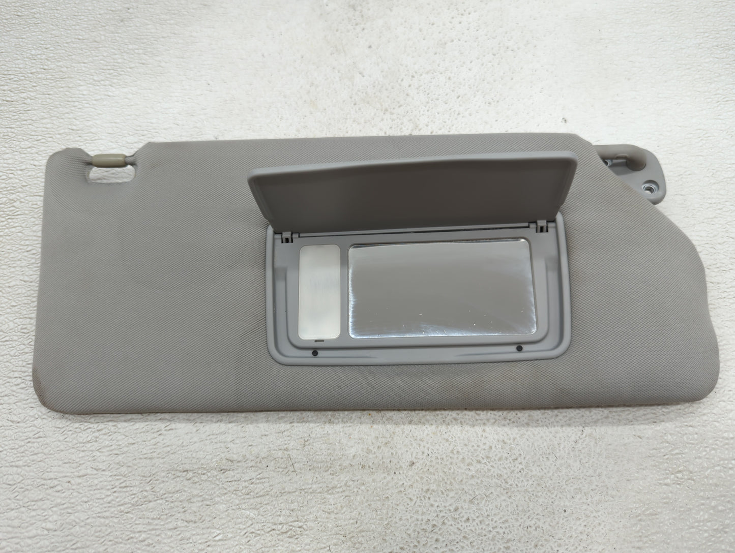 2006-2010 Honda Odyssey Sun Visor Shade Replacement Passenger Right Mirror Fits Fits 2006 2007 2008 2009 2010 OEM Used Auto 