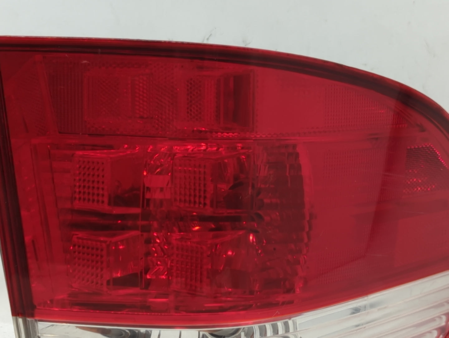 2007 Honda Odyssey Tail Light Assembly Driver Left OEM Fits OEM Used Auto Parts - Oemusedautoparts1.com