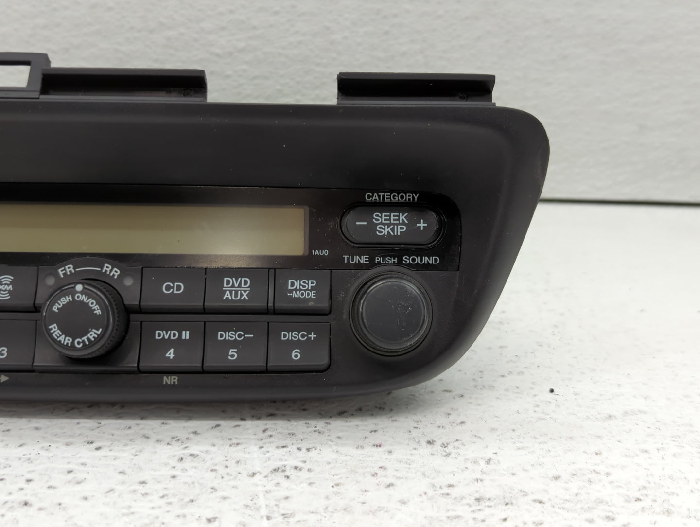 2005-2010 Honda Odyssey Am Fm Cd Player Radio Receiver - Oemusedautoparts1.com