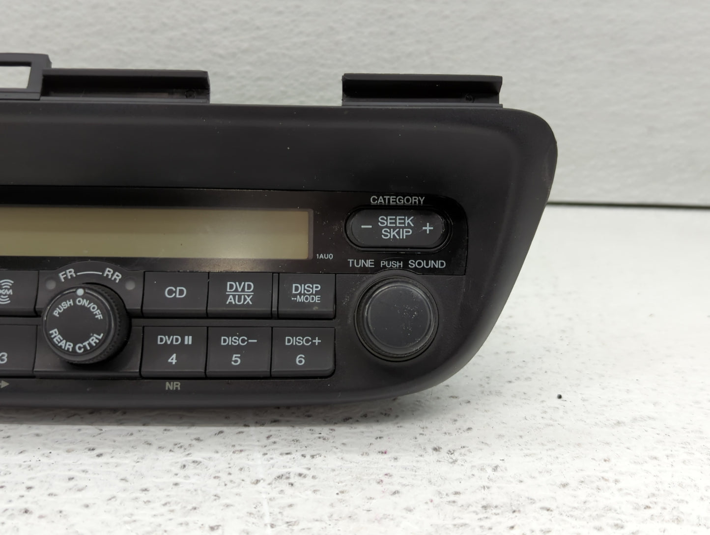 2005-2010 Honda Odyssey Am Fm Cd Player Radio Receiver - Oemusedautoparts1.com