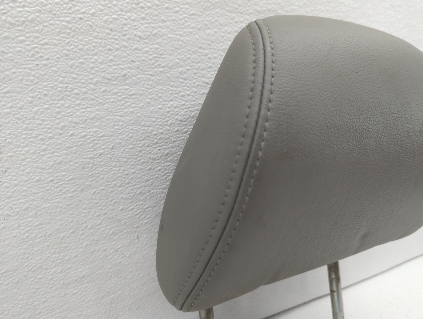 2007-2007 Honda Odyssey Headrest Head Rest Front Driver Passenger Seat - Oemusedautoparts1.com