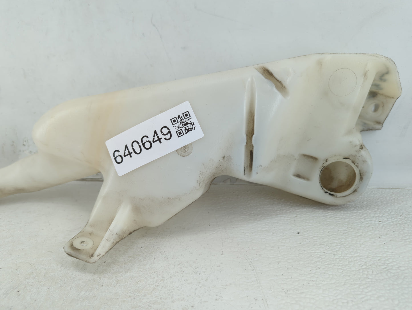 2005-2010 Honda Odyssey Windshield Washer Fluid Reservoir Bottle Oem - Oemusedautoparts1.com