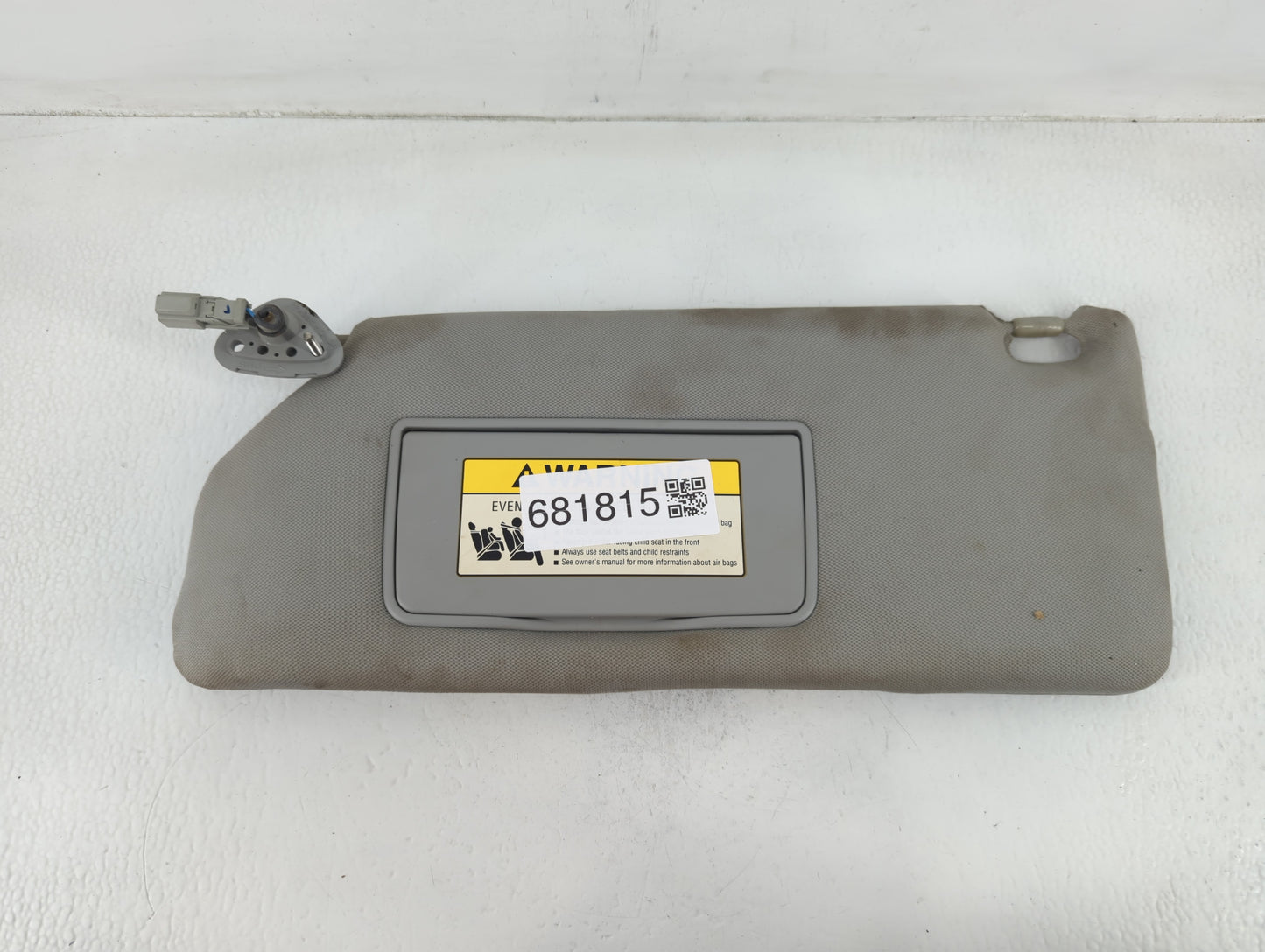 2006-2010 Honda Odyssey Sun Visor Shade Replacement Driver Left Mirror Fits Fits 2006 2007 2008 2009 2010 OEM Used Auto Part