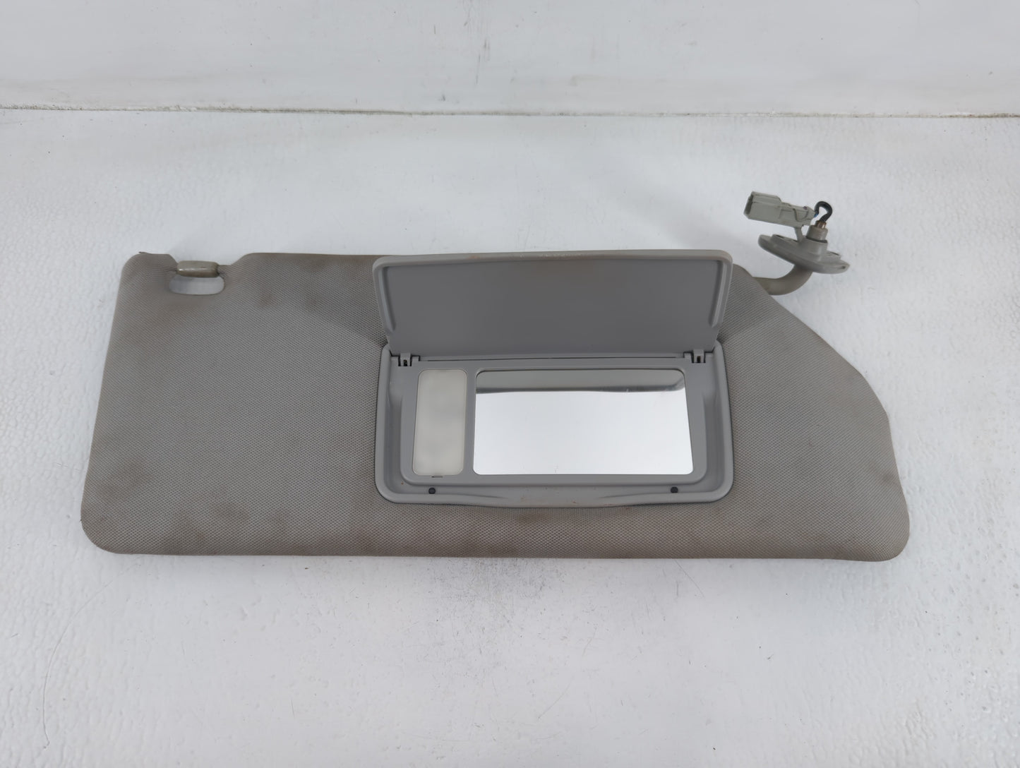 2006-2010 Honda Odyssey Sun Visor Shade Replacement Passenger Right Mirror Fits Fits 2006 2007 2008 2009 2010 OEM Used Auto 