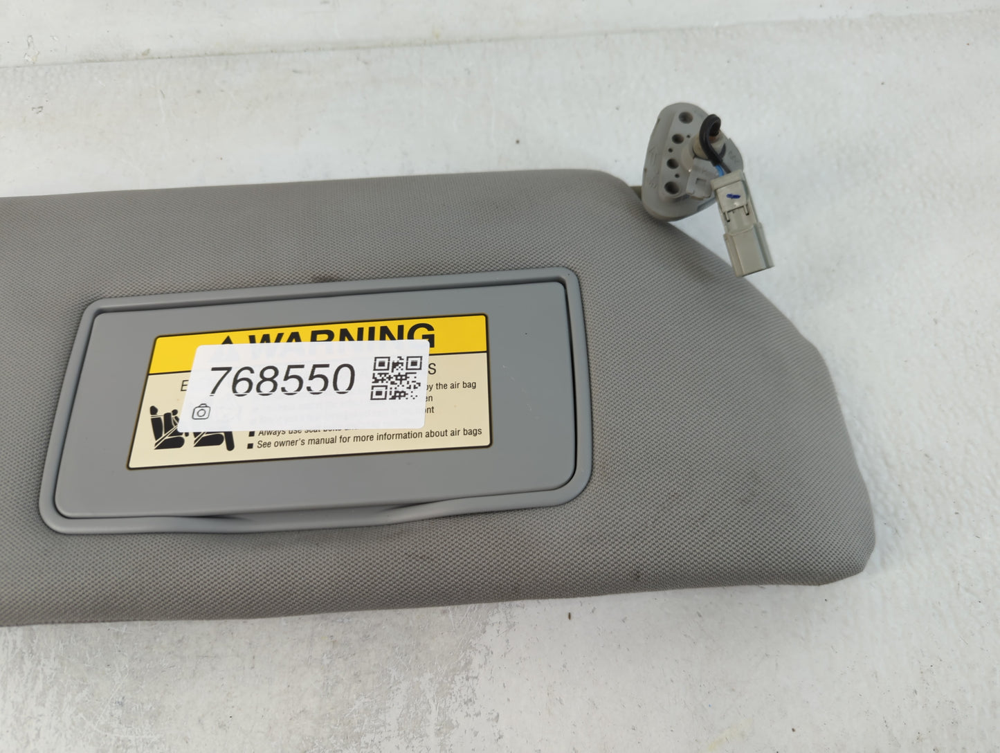 2006-2010 Honda Odyssey Sun Visor Shade Replacement Passenger Right Mirror Fits Fits 2006 2007 2008 2009 2010 OEM Used Auto 