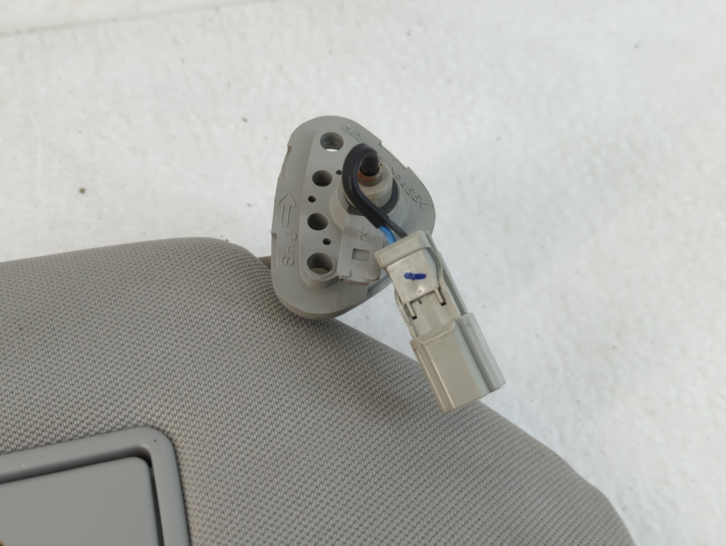 2006-2010 Honda Odyssey Sun Visor Shade Replacement Passenger Right Mirror Fits Fits 2006 2007 2008 2009 2010 OEM Used Auto 