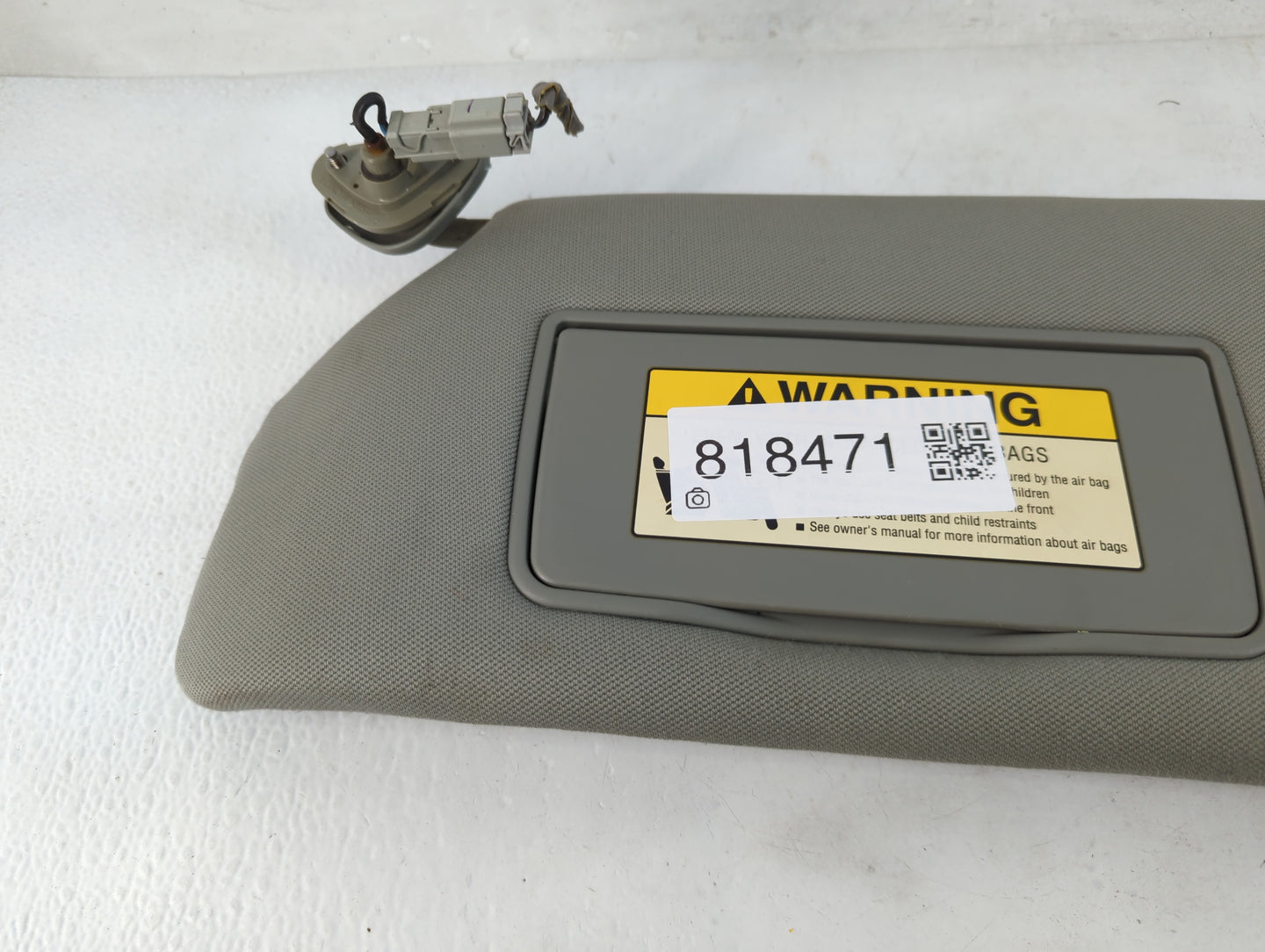 2006-2010 Honda Odyssey Sun Visor Shade Replacement Driver Left Mirror Fits Fits 2006 2007 2008 2009 2010 OEM Used Auto Part