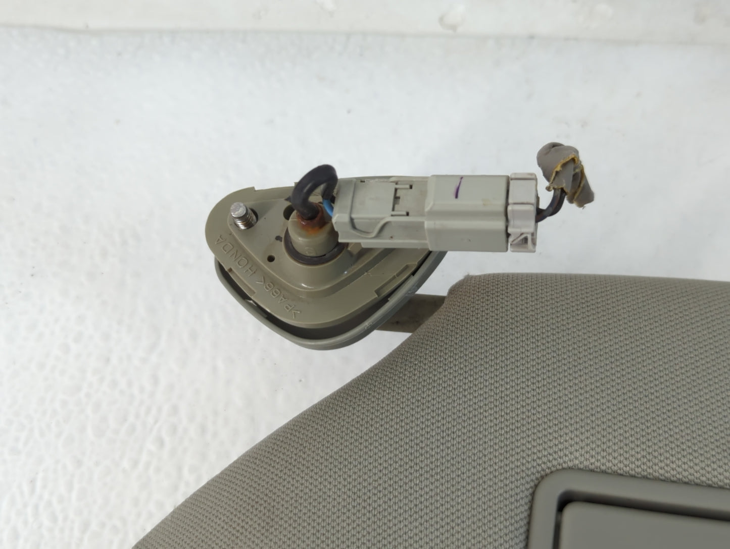 2006-2010 Honda Odyssey Sun Visor Shade Replacement Driver Left Mirror Fits Fits 2006 2007 2008 2009 2010 OEM Used Auto Part