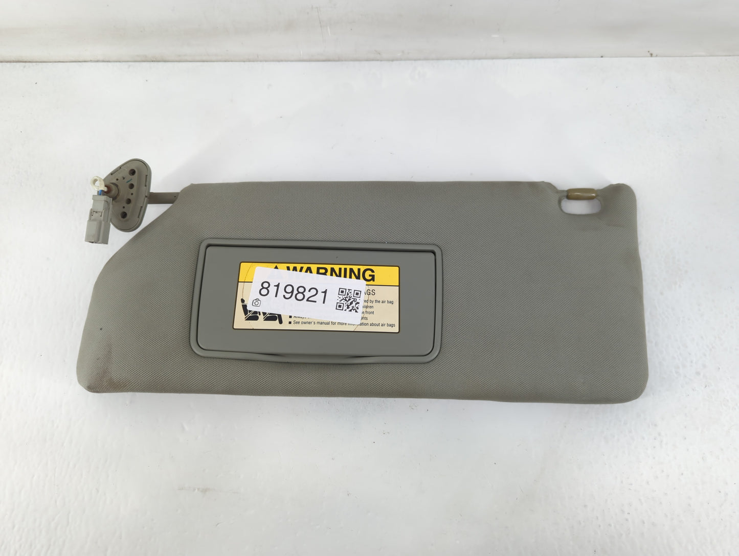 2006-2010 Honda Odyssey Sun Visor Shade Replacement Driver Left Mirror Fits Fits 2006 2007 2008 2009 2010 OEM Used Auto Part