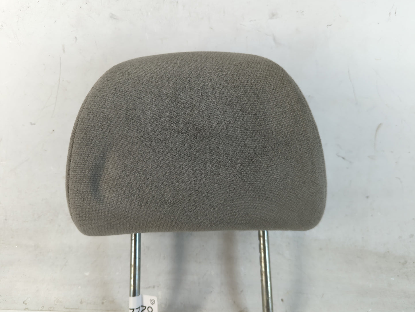 2007 Honda Odyssey Headrest Head Rest Rear Seat Fits OEM Used Auto Parts - Oemusedautoparts1.com