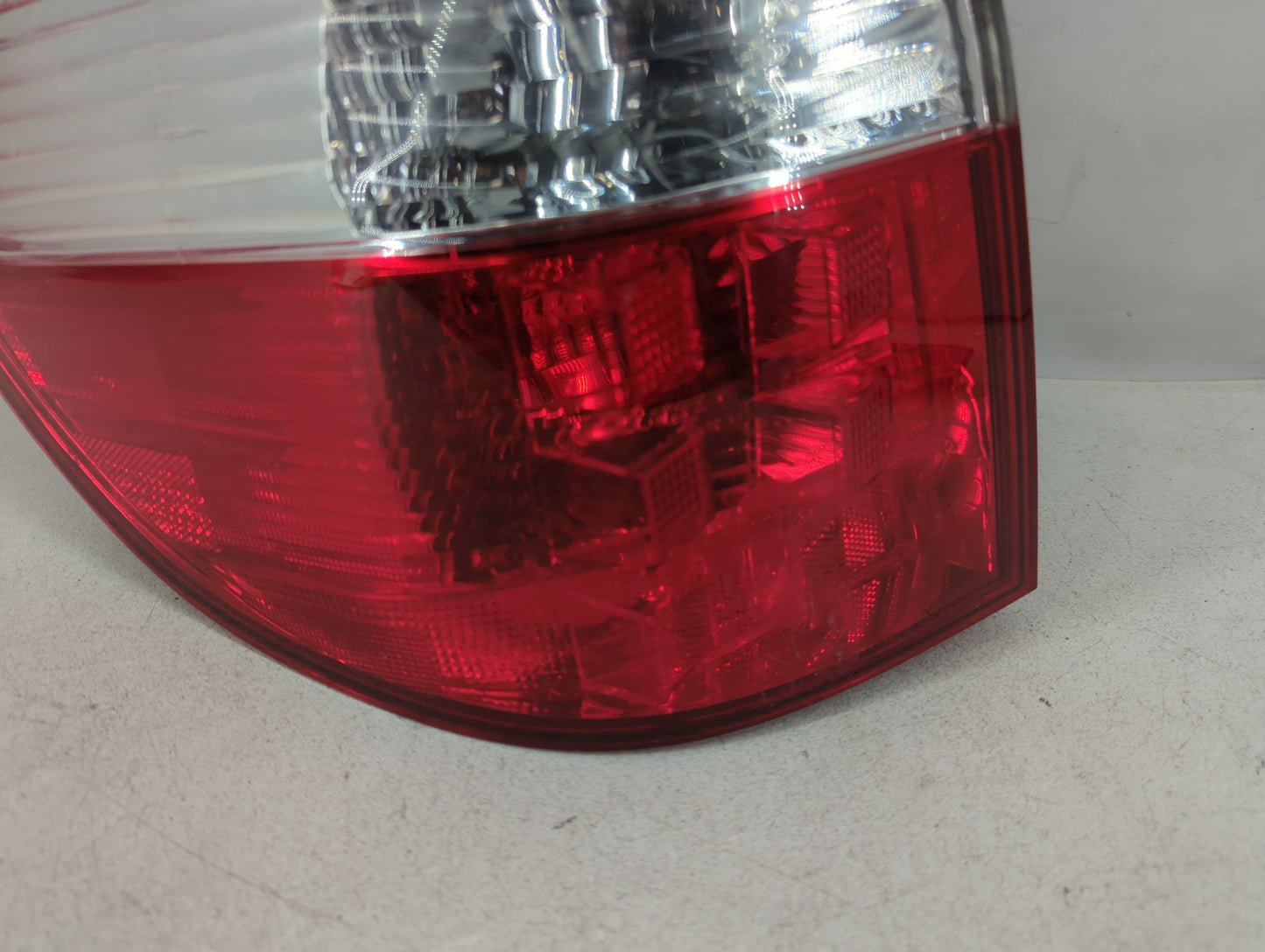 2007 Honda Odyssey Tail Light Assembly Driver Left OEM P/N:WY21W(12V22.3CP) Fits OEM Used Auto Parts - Oemusedautoparts1.com