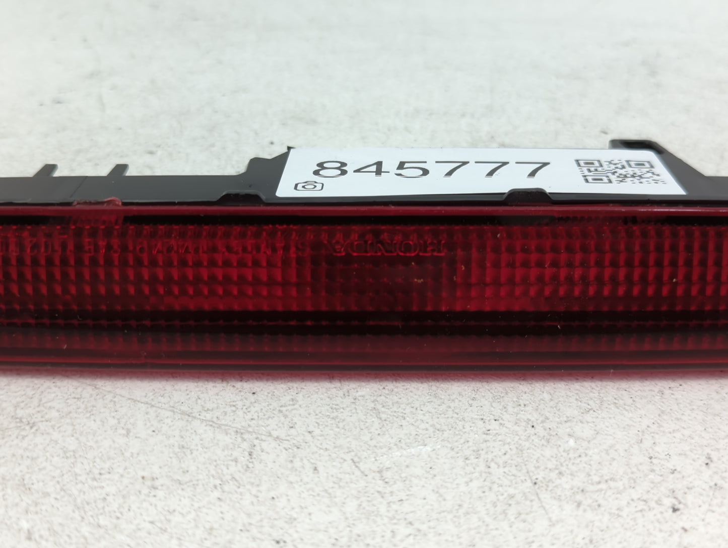 2007 Honda Odyssey Third Brake Light Tail Light Fits OEM Used Auto Parts - Oemusedautoparts1.com