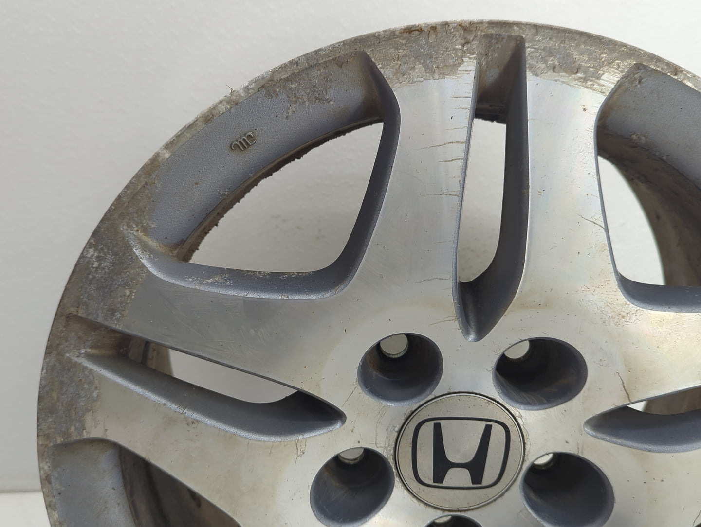 2007-2010 Honda Odyssey Oem Wheel Rim Silver - Oemusedautoparts1.com