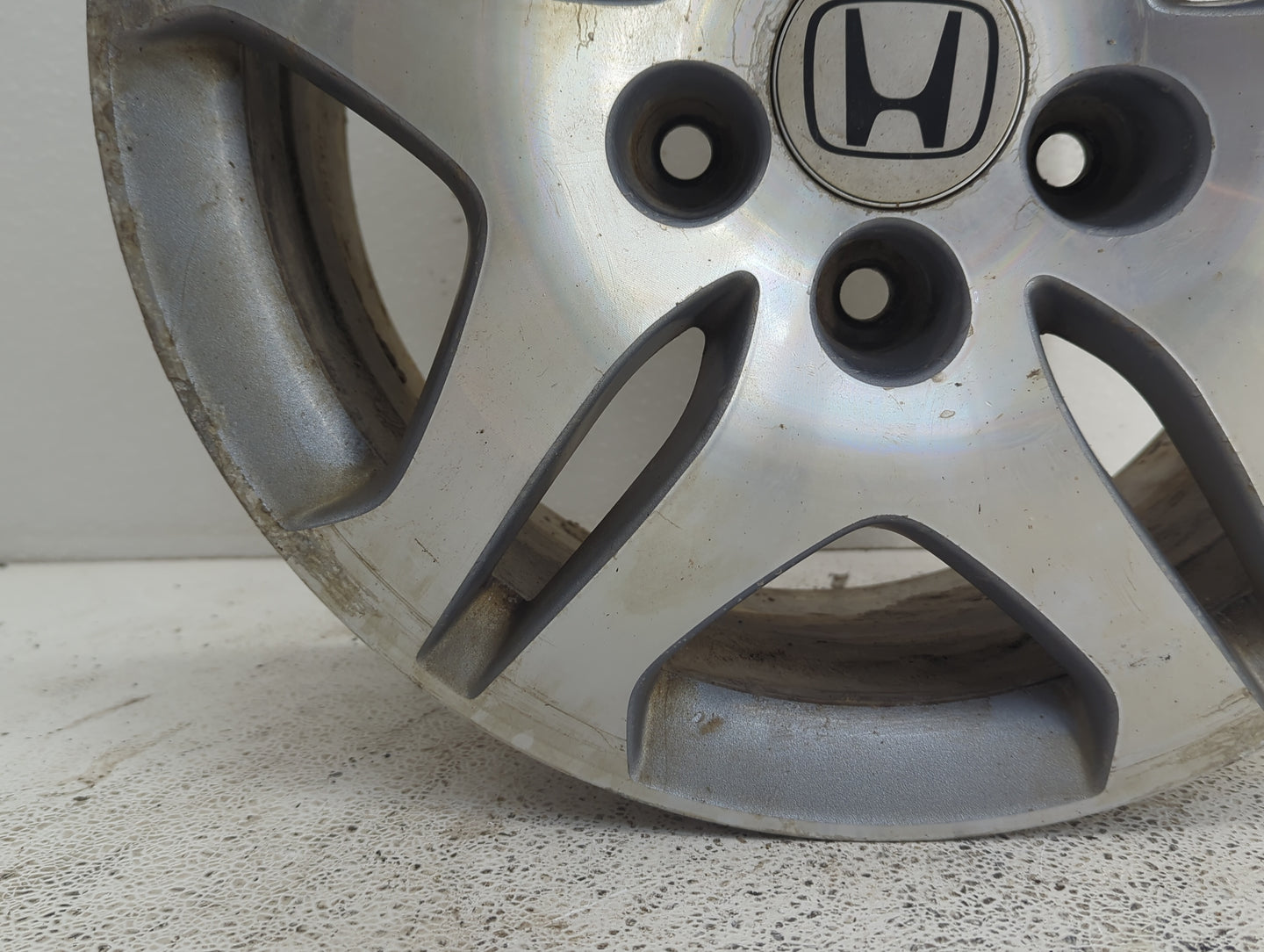 2007-2010 Honda Odyssey Oem Wheel Rim Silver - Oemusedautoparts1.com