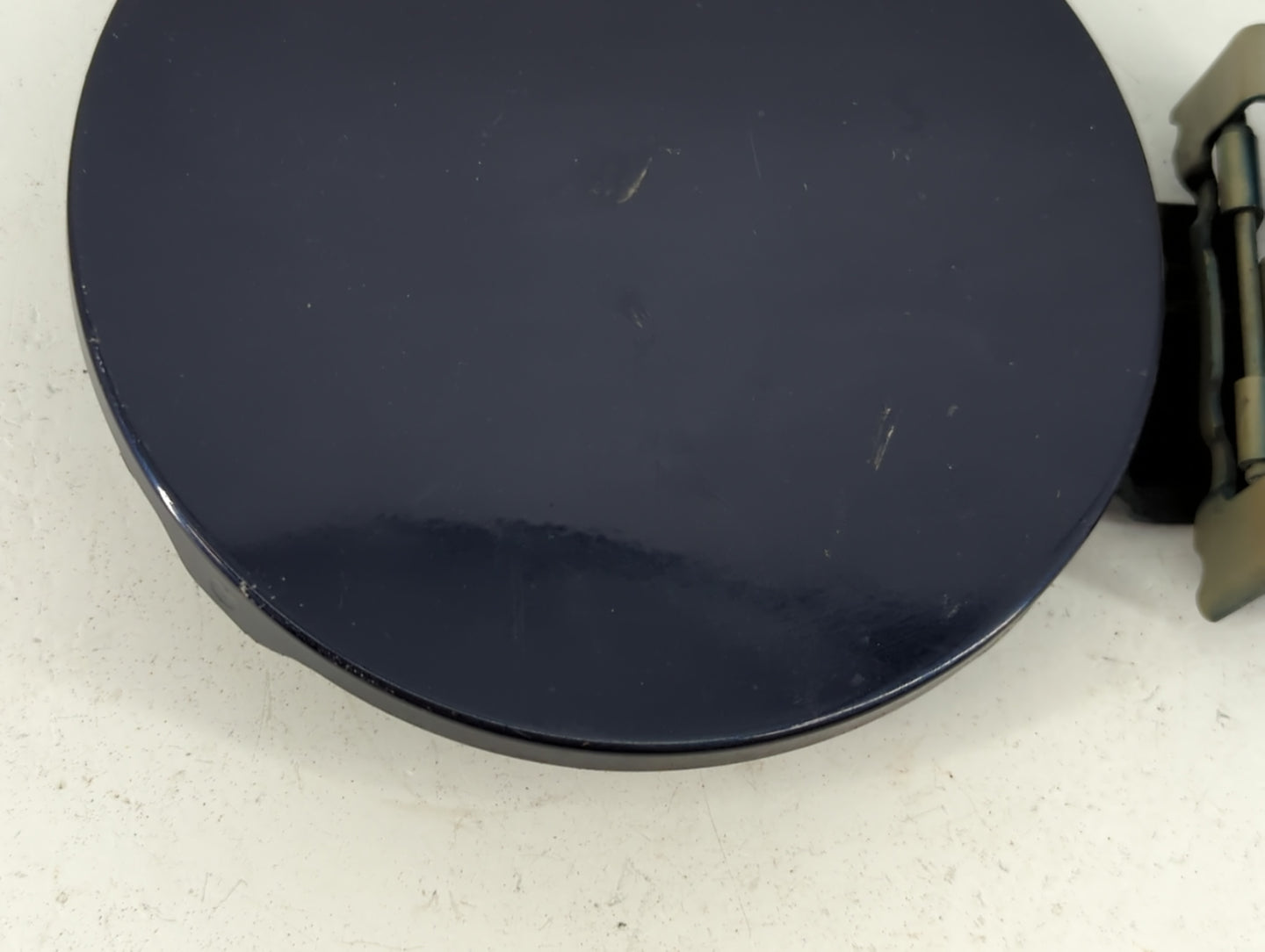 2007 Honda Odyssey Fuel Tank Door Lid Gas Tank - Oemusedautoparts1.com