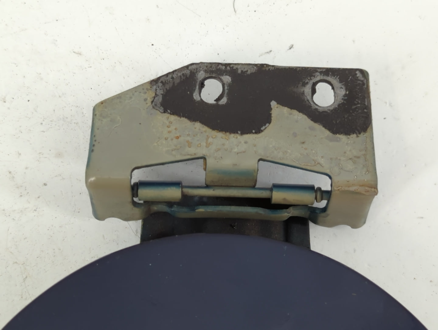 2007 Honda Odyssey Fuel Tank Door Lid Gas Tank - Oemusedautoparts1.com