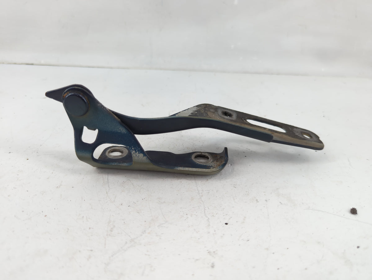 2007 Honda Odyssey Driver Left Hood Hinge 947307 - Oemusedautoparts1.com