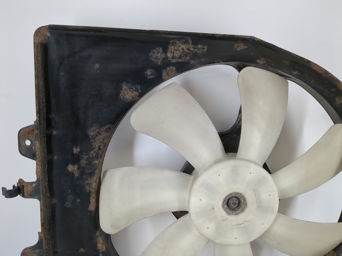 2005-2010 Honda Odyssey Electric Radiator Cooling Fan Motor Assembly Fits Fits 2005 2006 2007 2008 2009 2010 OEM Used Auto P