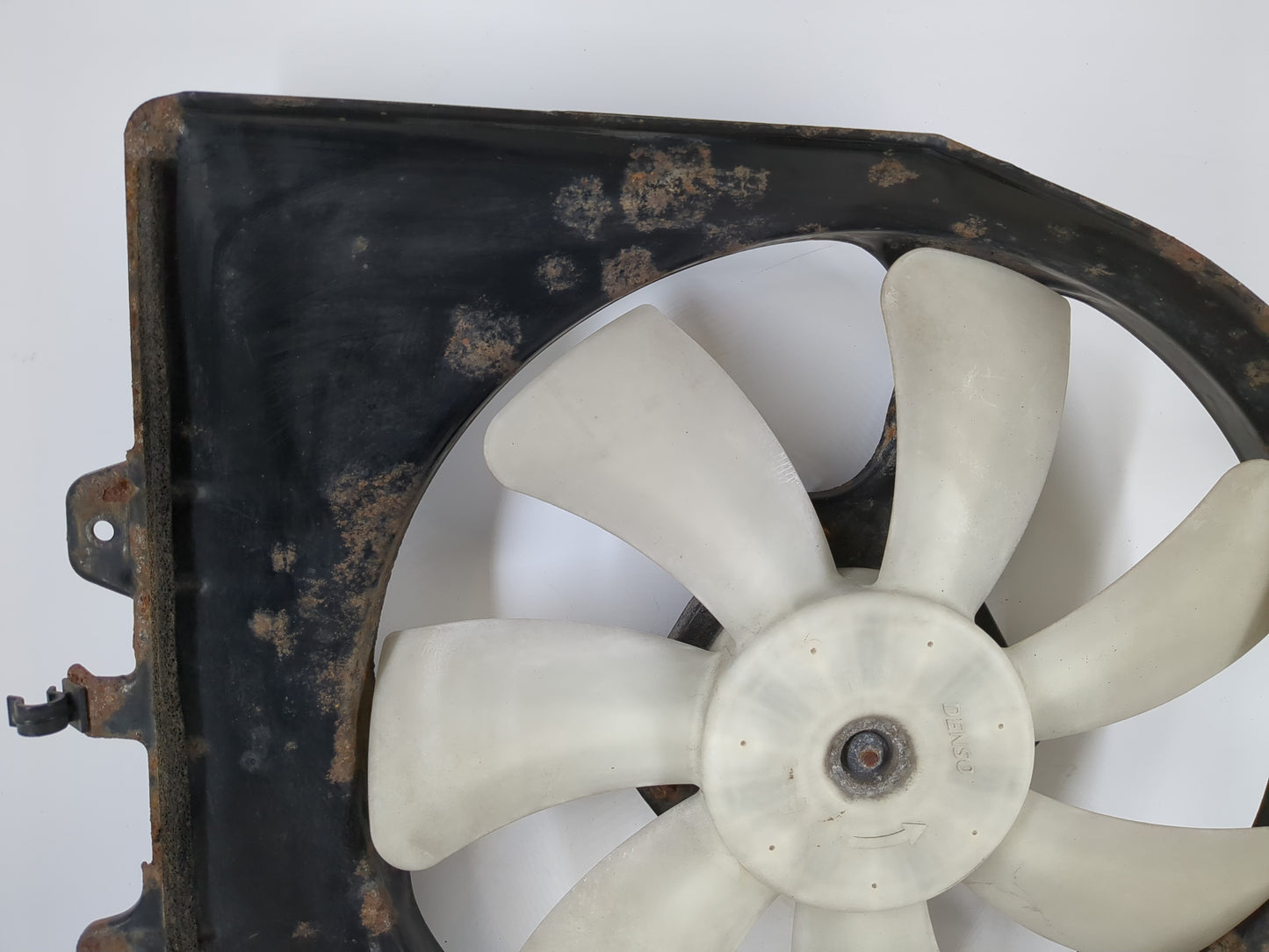 2005-2010 Honda Odyssey Electric Radiator Cooling Fan Motor Assembly Fits Fits 2005 2006 2007 2008 2009 2010 OEM Used Auto P