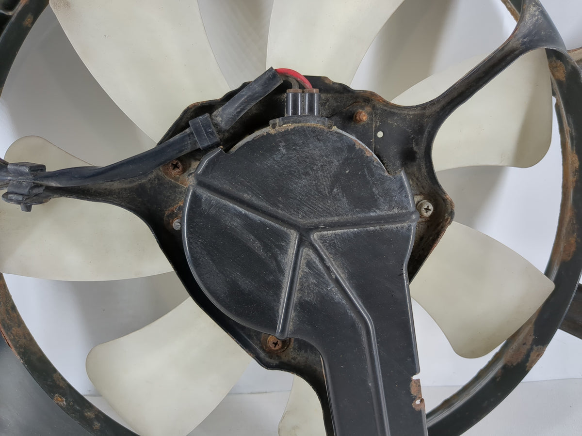 2005-2010 Honda Odyssey Electric Radiator Cooling Fan Motor Assembly Fits Fits 2005 2006 2007 2008 2009 2010 OEM Used Auto P