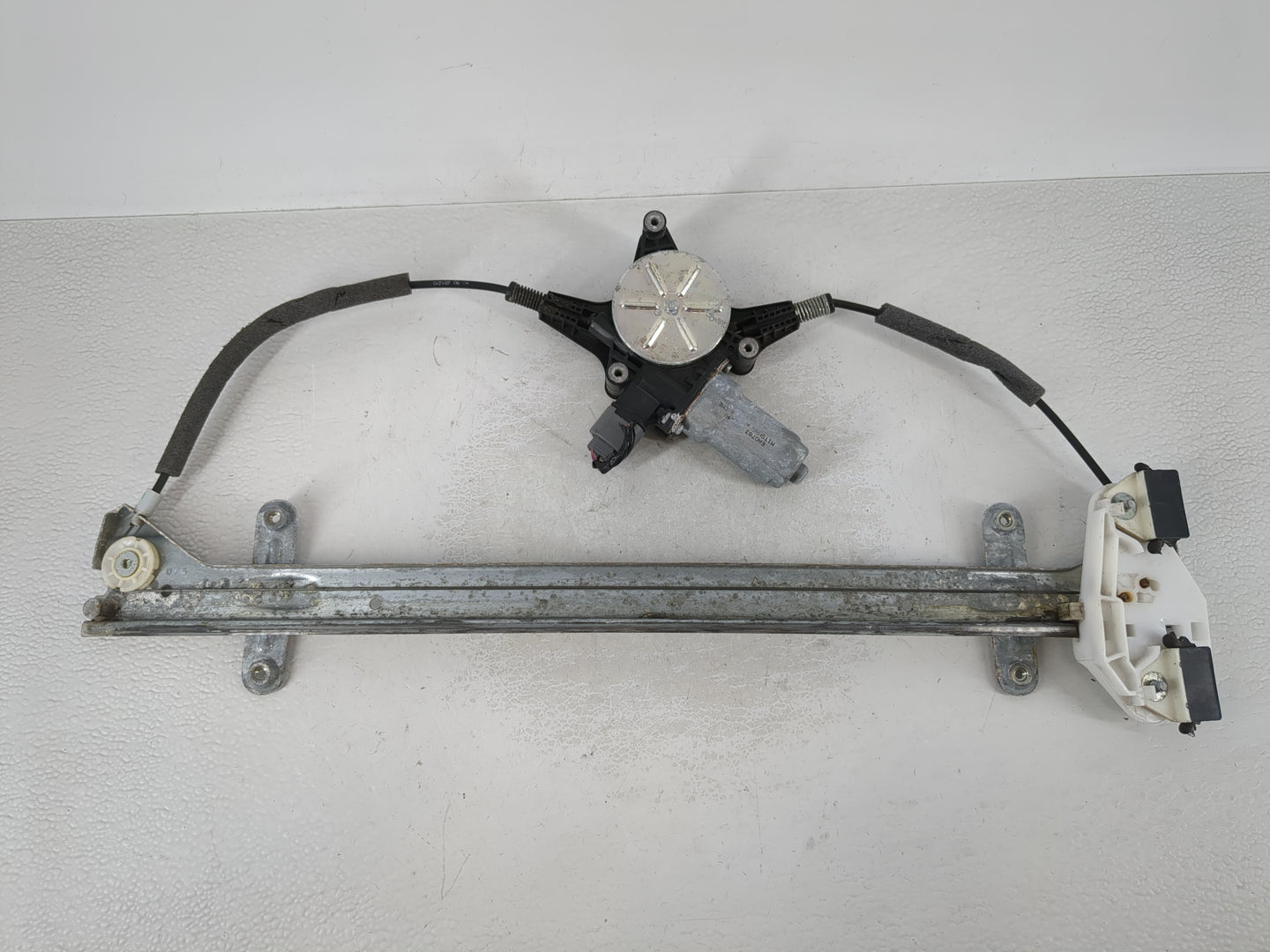 2005-2010 Honda Odyssey Window Regulator Passenger Front - Oemusedautoparts1.com
