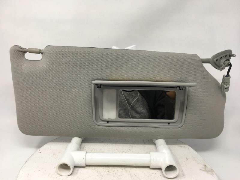 2007 Honda Odyssey Sun Visor Shade Replacement Passenger Right Mirror Fits Fits 2006 2008 2009 2010 OEM Used Auto Parts - Oe