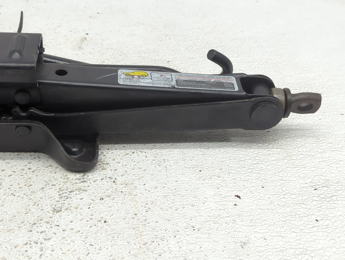 Honda Pilot Spare Scissor Car Jack 1080814 - Oemusedautoparts1.com