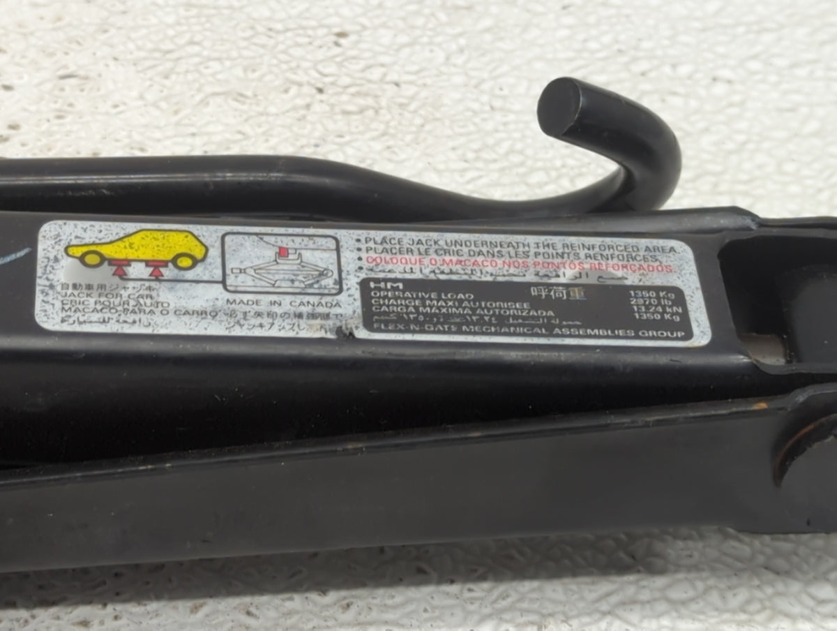 Honda Pilot Spare Scissor Car Jack 1080814 - Oemusedautoparts1.com