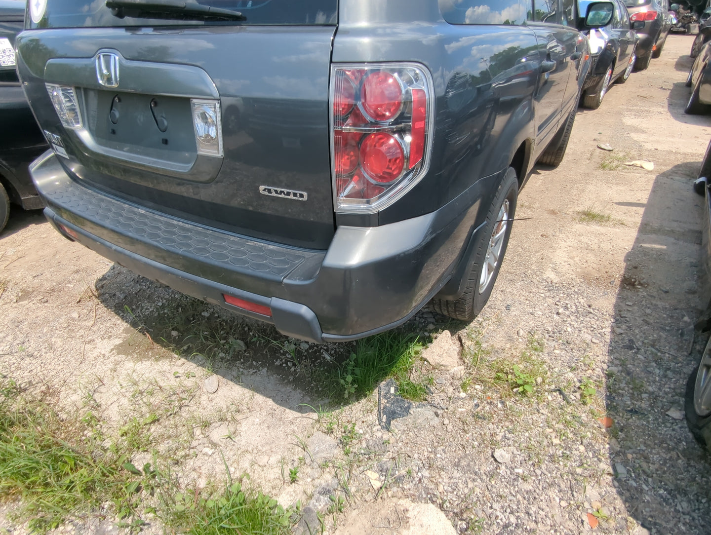 2006-2008 Honda Pilot Rear Bumper Assembly Oem - Oemusedautoparts1.com