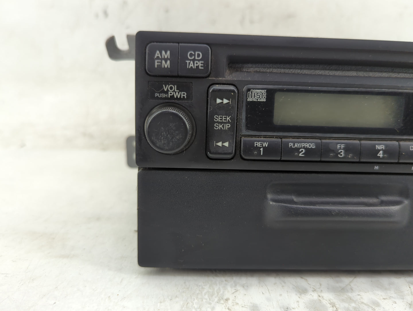 2006-2008 Honda Pilot Radio AM FM Cd Player Receiver Replacement P/N:39100-S9V-A410-M1 Fits Fits 2006 2007 2008 OEM Used Aut