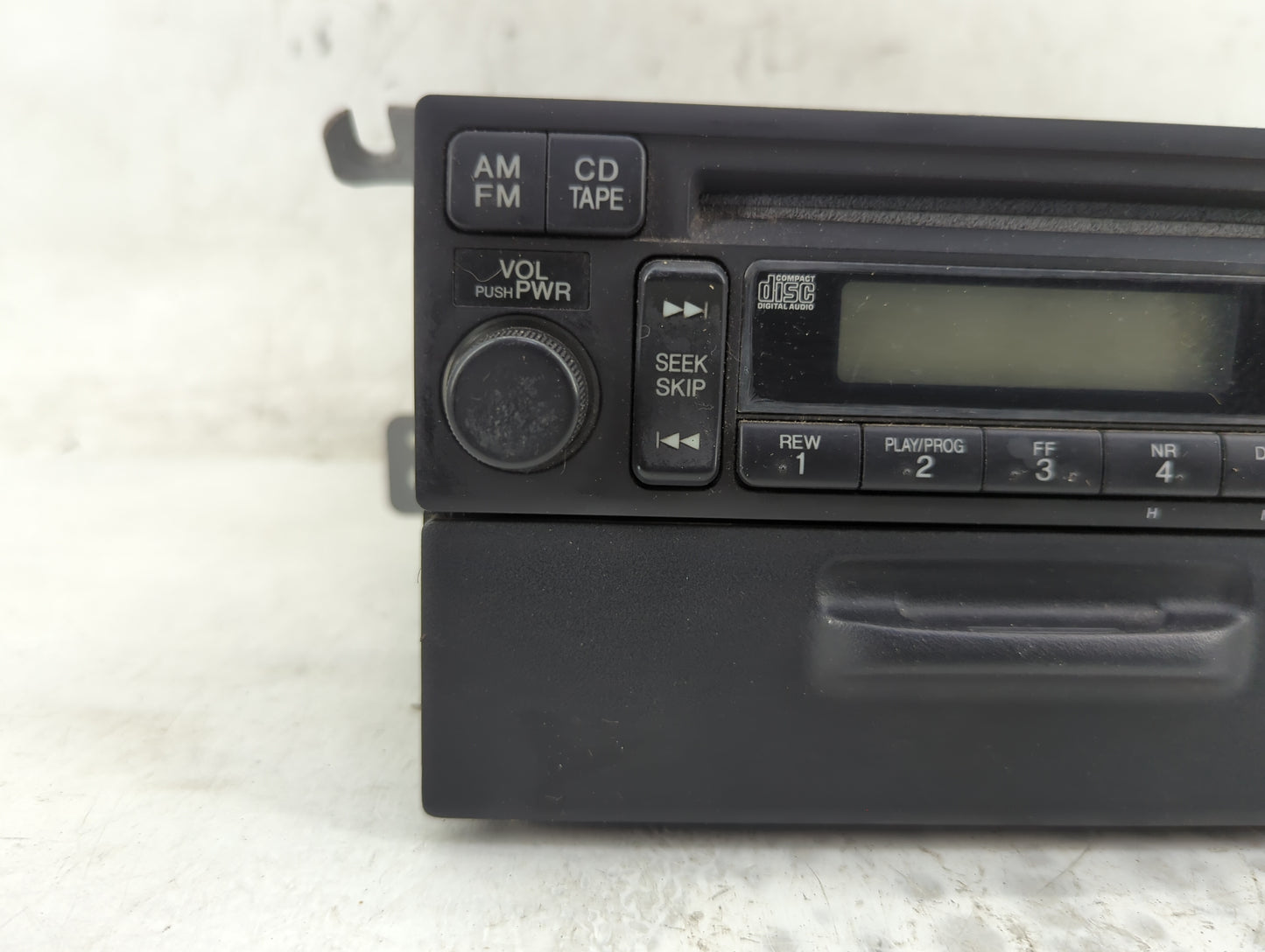2006-2008 Honda Pilot Radio AM FM Cd Player Receiver Replacement P/N:39100-S9V-A410-M1 Fits Fits 2006 2007 2008 OEM Used Aut