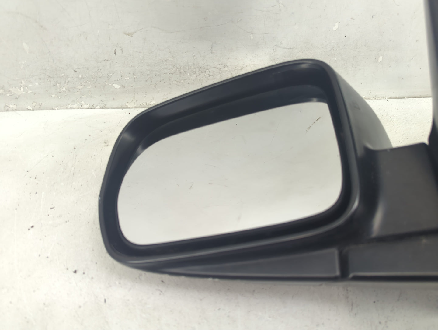 2003-2008 Honda Pilot Driver Side View Mirror - Left Door Mirror OEM Used - Oemusedautoparts1.com