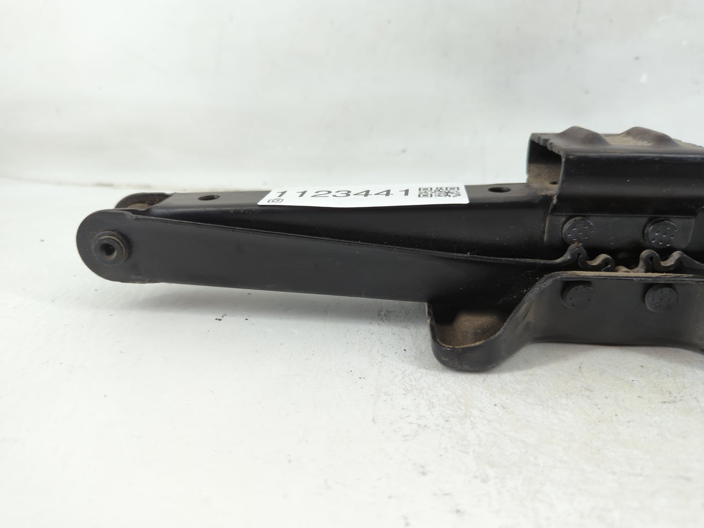 2007 Honda Pilot Spare Scissor Car Jack - Oemusedautoparts1.com