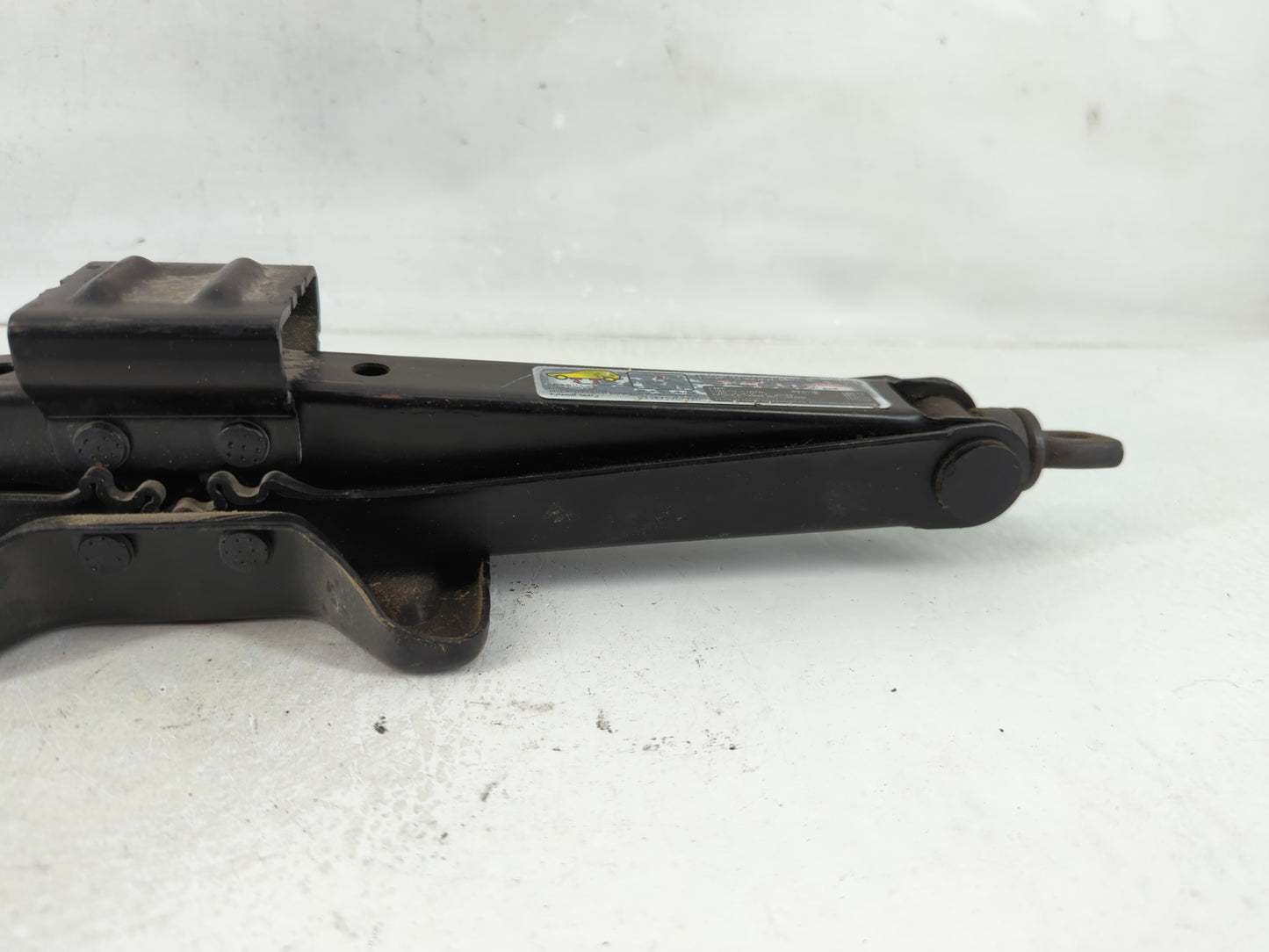 2007 Honda Pilot Spare Scissor Car Jack - Oemusedautoparts1.com