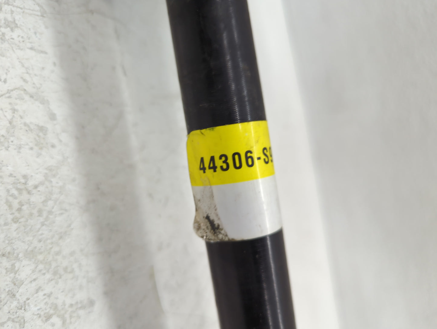 2006-2008 Honda Pilot Axle Shaft Front Driver Cv C/v - Oemusedautoparts1.com