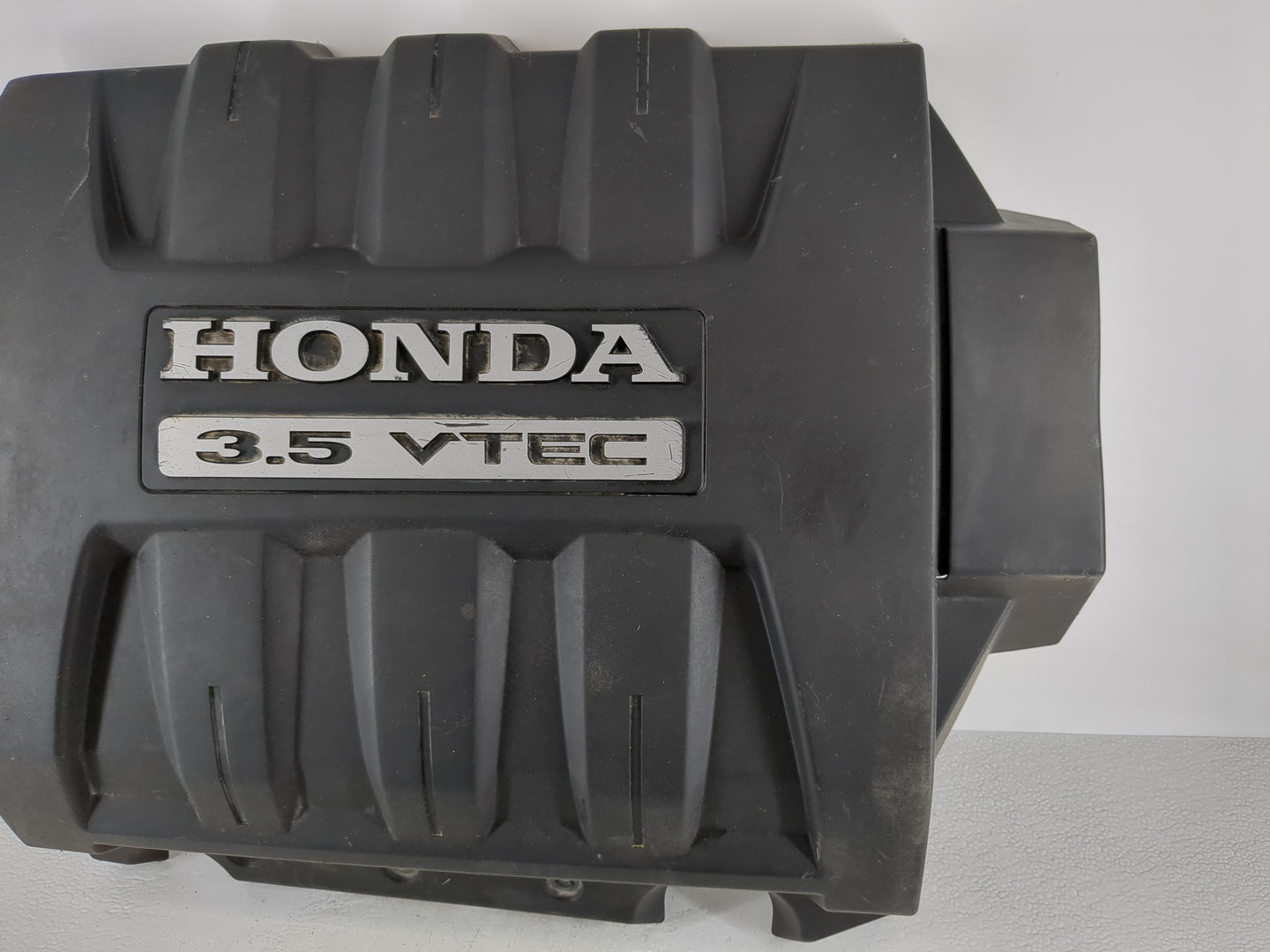 2007 Honda Pilot Engine Cover - Oemusedautoparts1.com