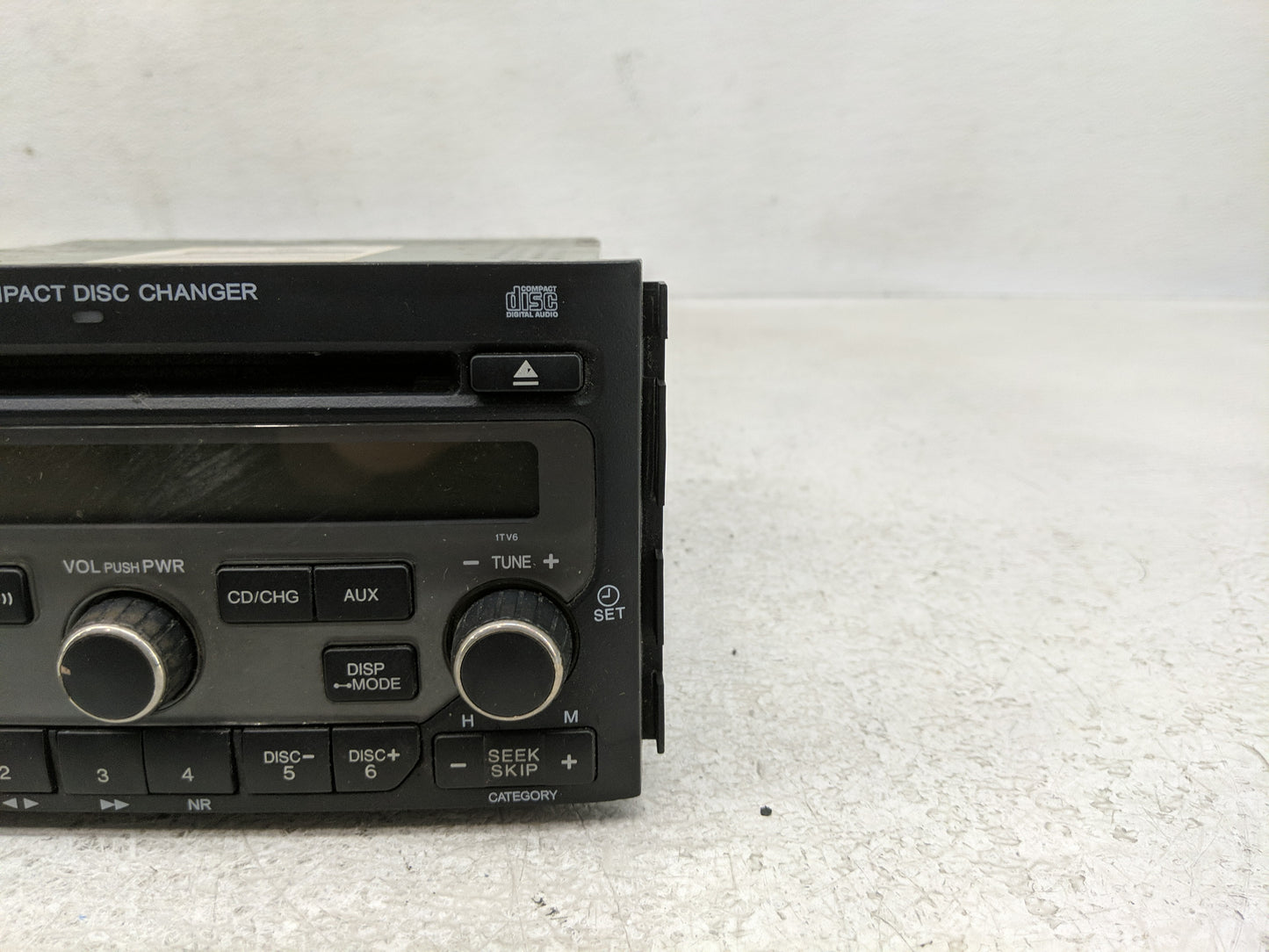 2006-2008 Honda Pilot Radio AM FM Cd Player Receiver Replacement P/N:39100-S9V-A600 Fits Fits 2006 2007 2008 OEM Used Auto P
