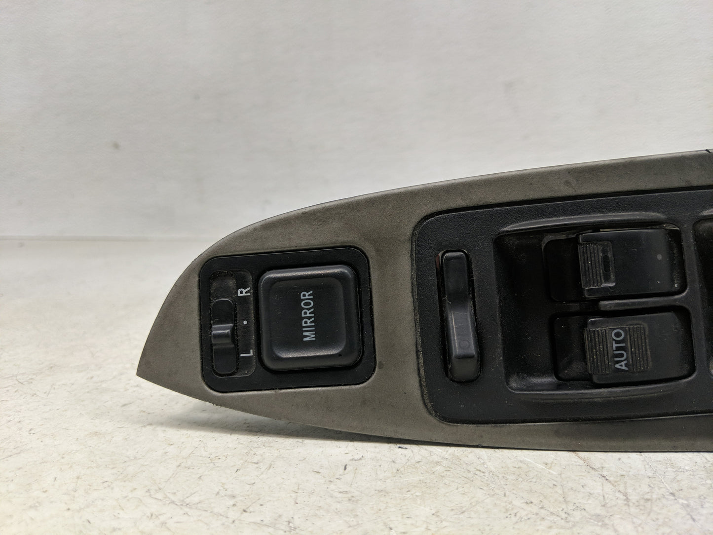 2006-2008 Honda Pilot Master Power Window Switch Replacement Driver Side Left P/N:83560S9V A110M1 Fits Fits 2006 2007 2008 O