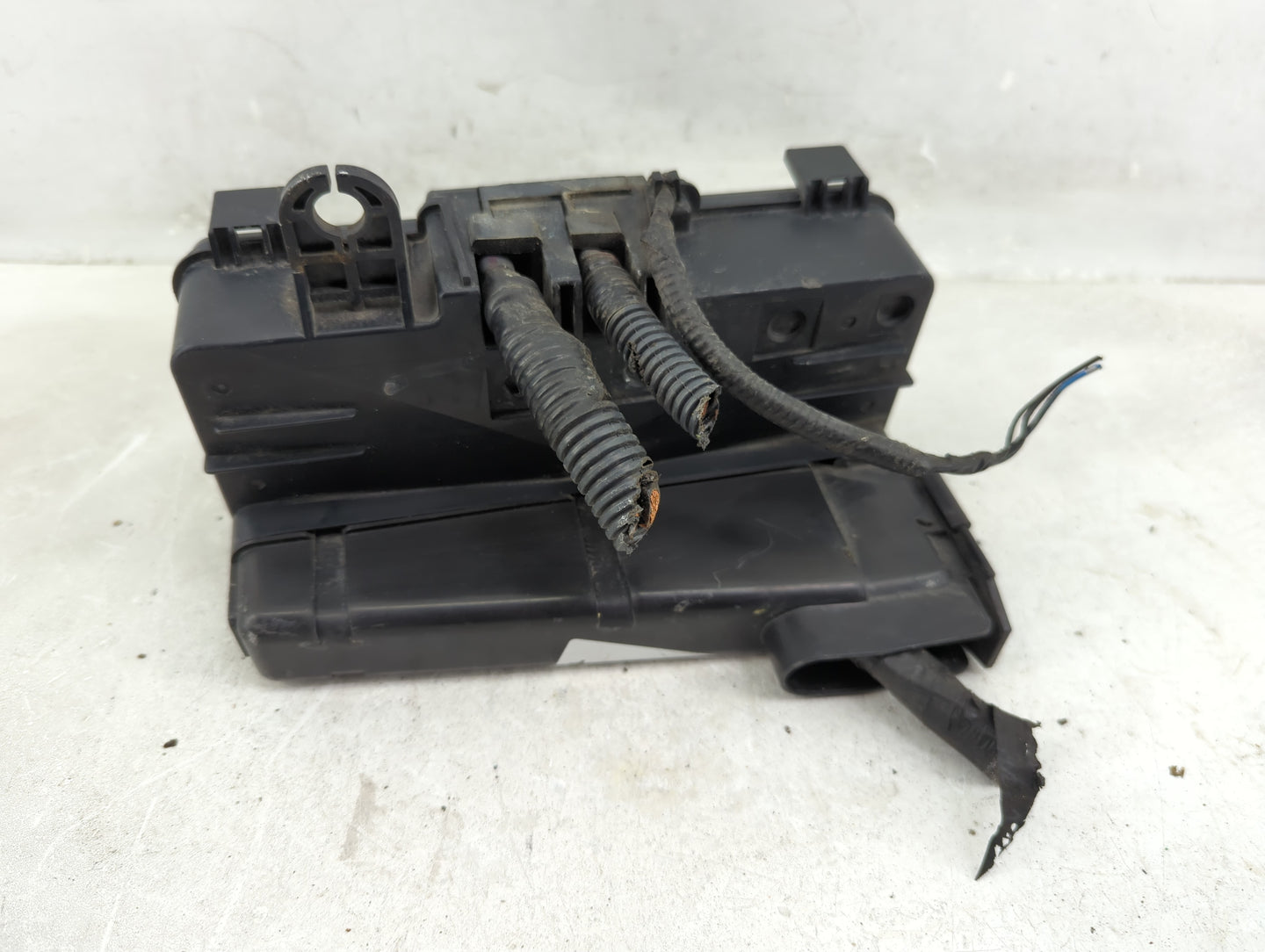2004-2008 Honda Pilot Fusebox Fuse Box Panel Relay Module Fits Fits 2004 2005 2006 2007 2008 OEM Used Auto Parts - Oemusedau