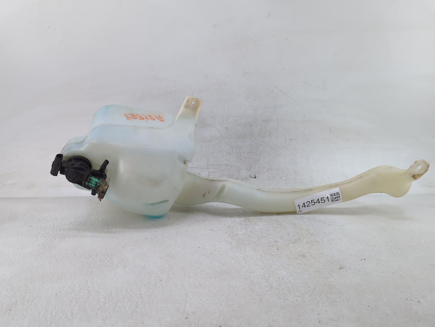 2006-2008 Honda Pilot Windshield Washer Fluid Reservoir Bottle Oem - Oemusedautoparts1.com
