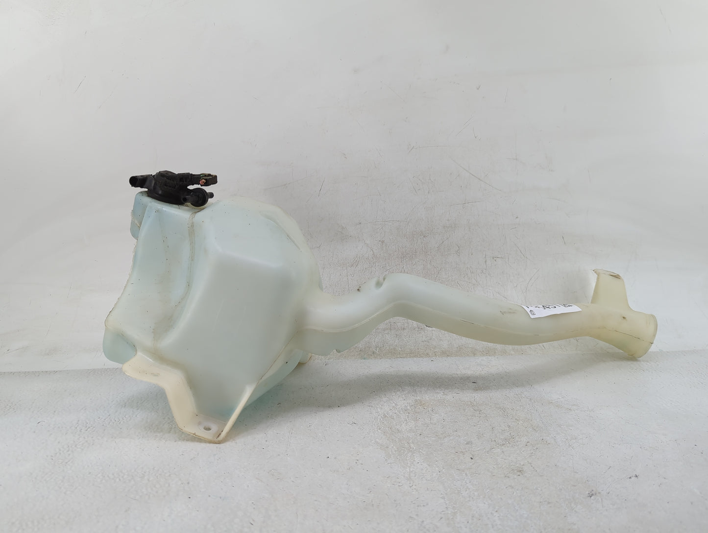 2006-2008 Honda Pilot Windshield Washer Fluid Reservoir Bottle Oem - Oemusedautoparts1.com