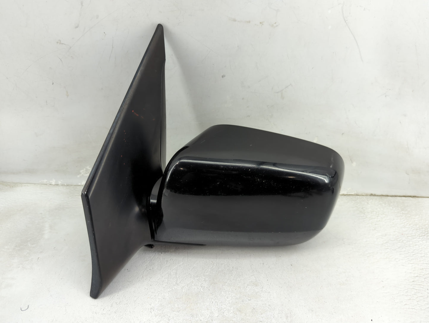 2003-2008 Honda Pilot Driver Side View Mirror - Left Door Mirror OEM Used - Oemusedautoparts1.com