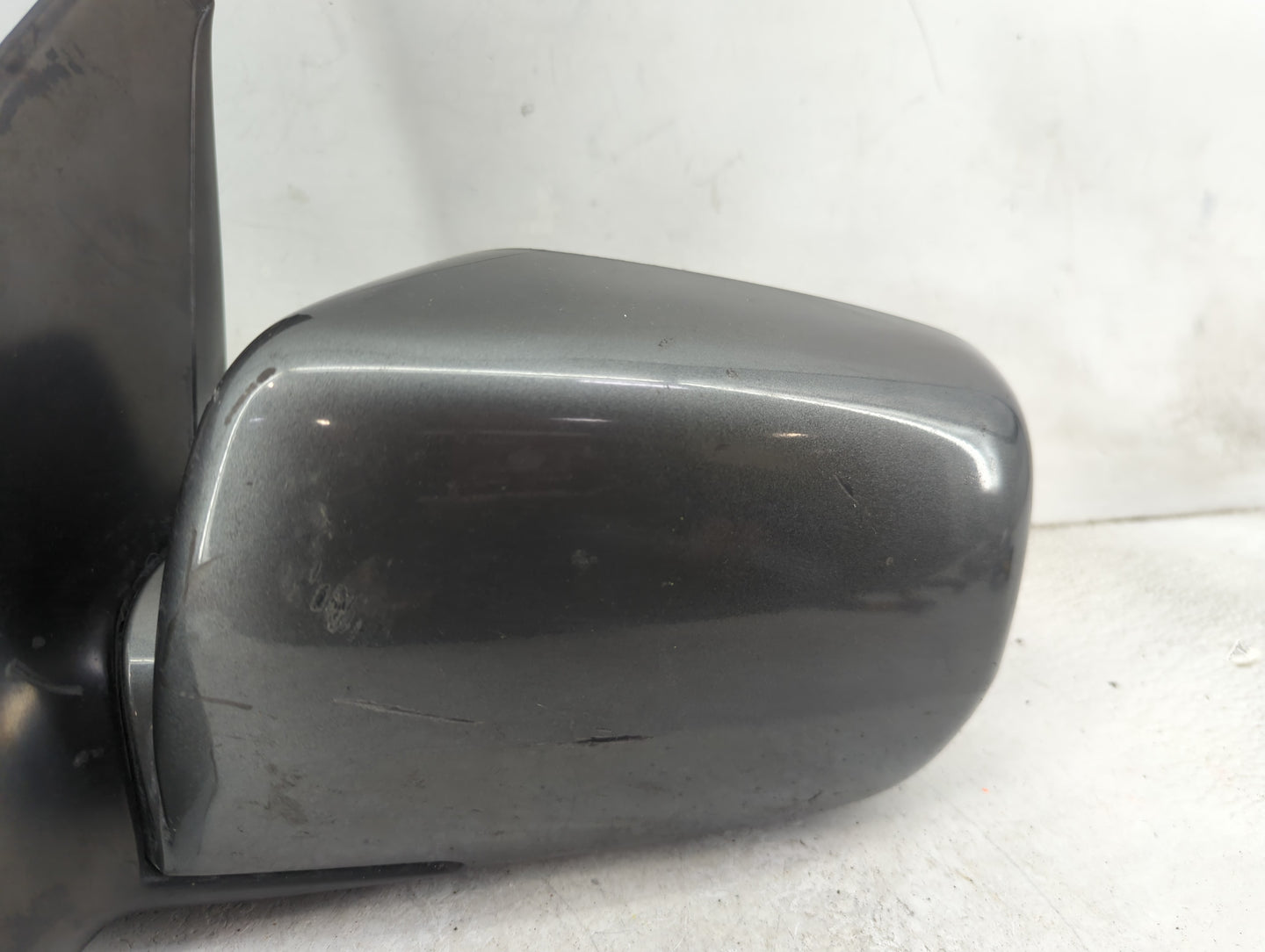2003-2008 Honda Pilot Driver Side View Mirror - Left Door Mirror OEM Used - Oemusedautoparts1.com